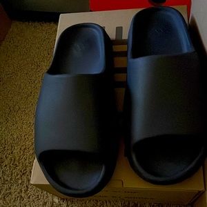 Yeezy slide Onyx